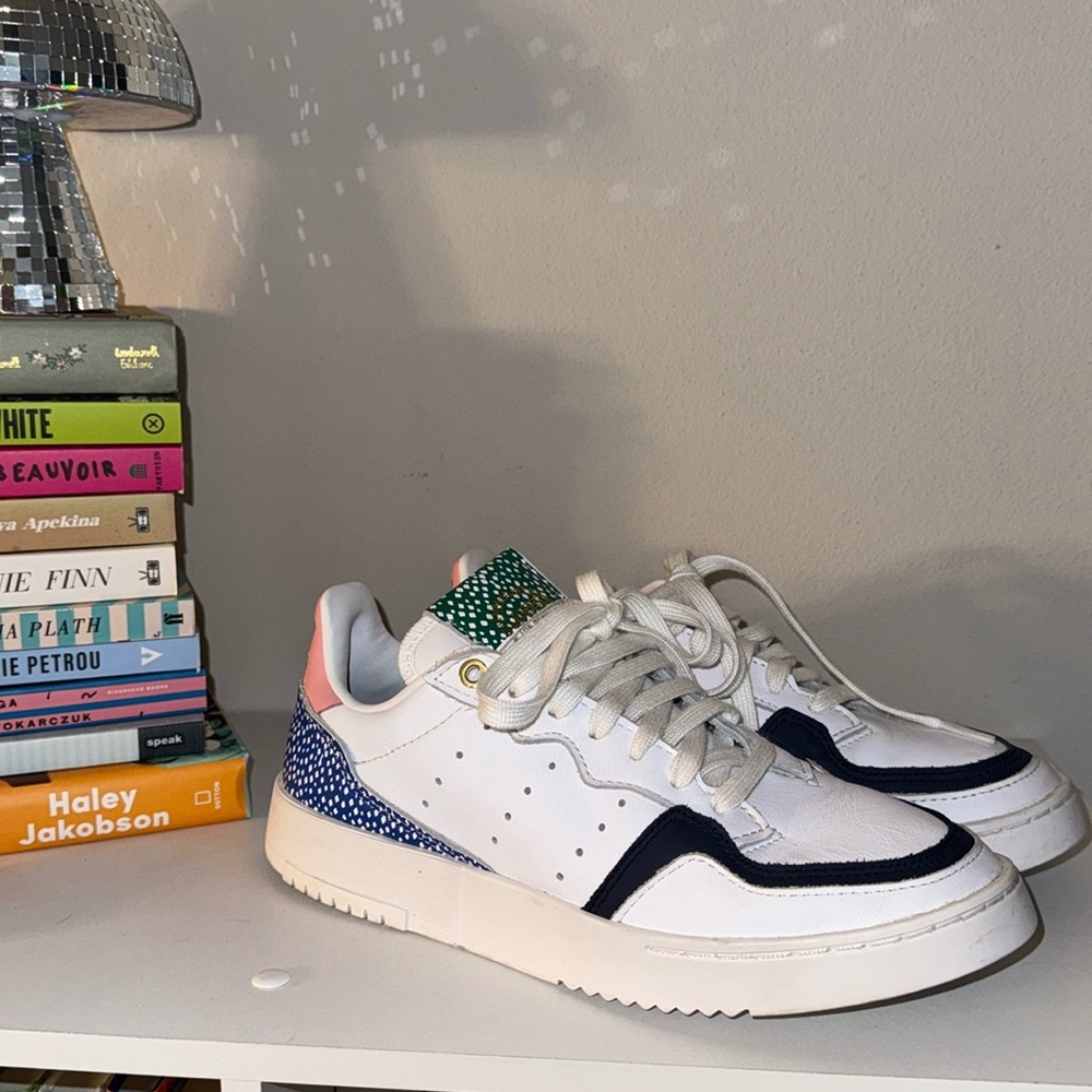 ADIDAS SUPERCOURT ORIGINALS SIZE 7.5
